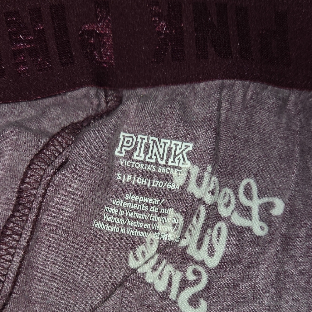 PINK Gingerbread Print Women's Shorts - Picture 2 of 2